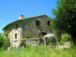 Maison de 4 chambres avec terrasse amenagee et wifi a Vesc, Vesc